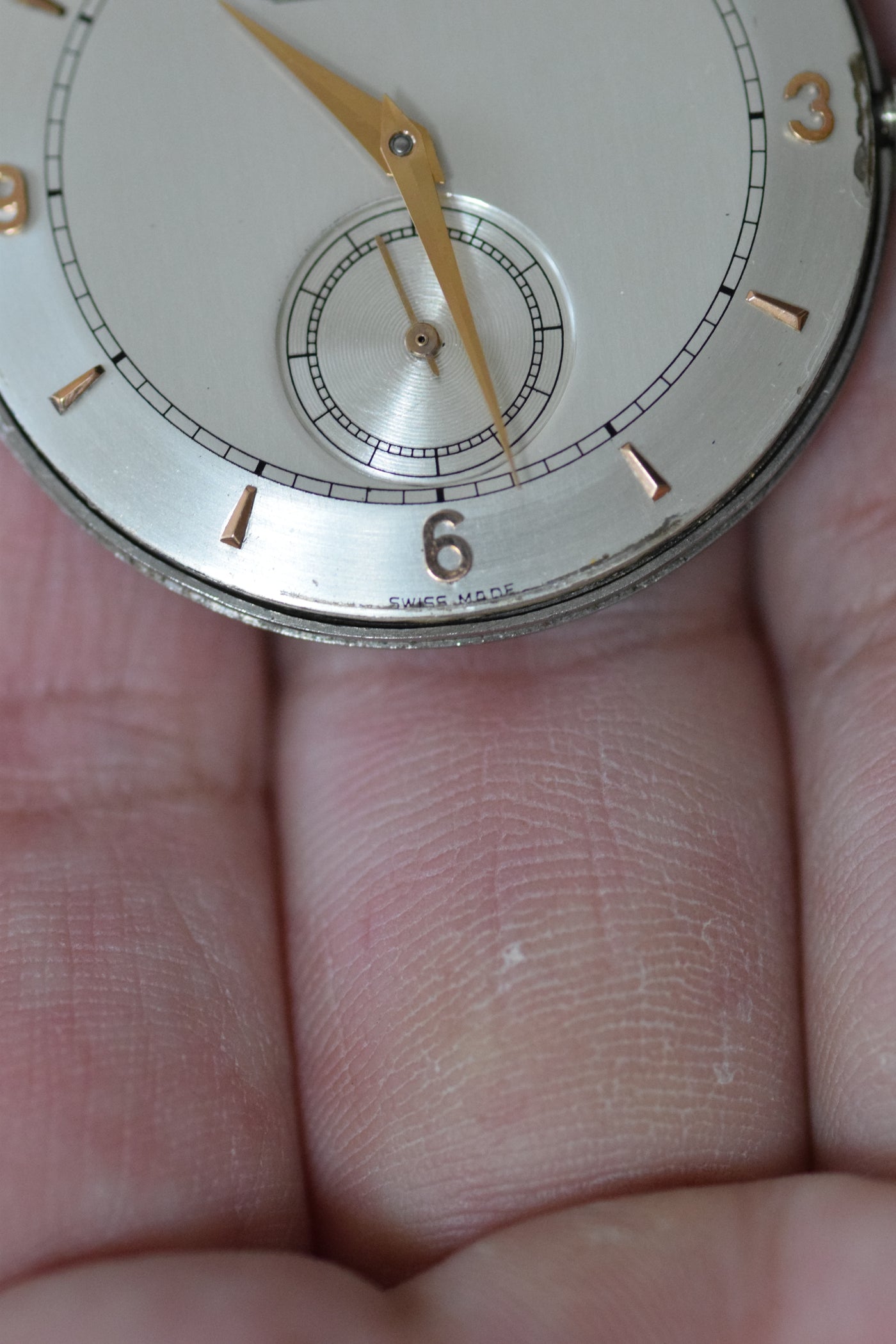 1940s Jaeger-LeCoultre round hand-wound Cal.P469/A