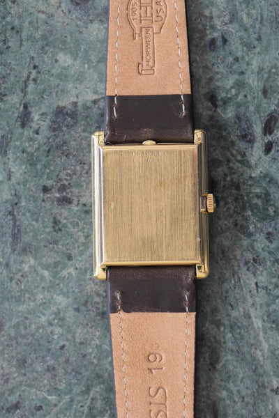 Jaeger-LeCoultre REF.6129.21 1970s 18K Yellow Gold Rectangular Model