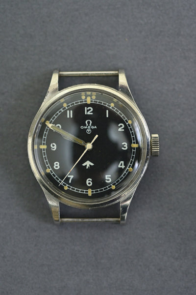 OMEGA Vintage Military Watch Royal Air Force Fat Arrow 1953