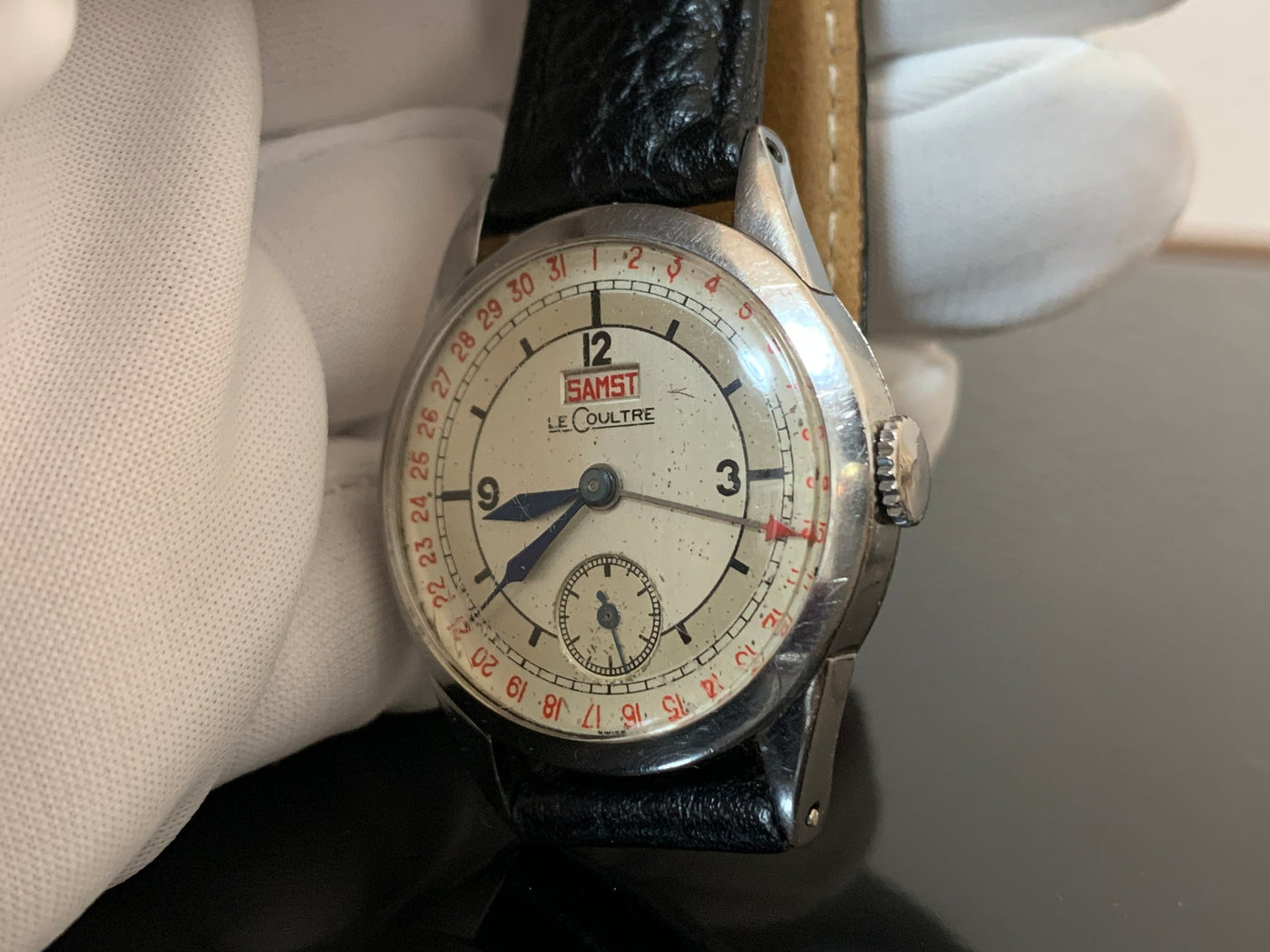 Jaeger-LeCoultre Hand-wound Day Date Sector Dial Watch